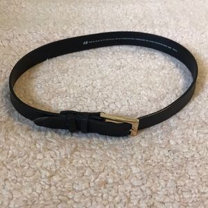 H&M Simple Black Belt
